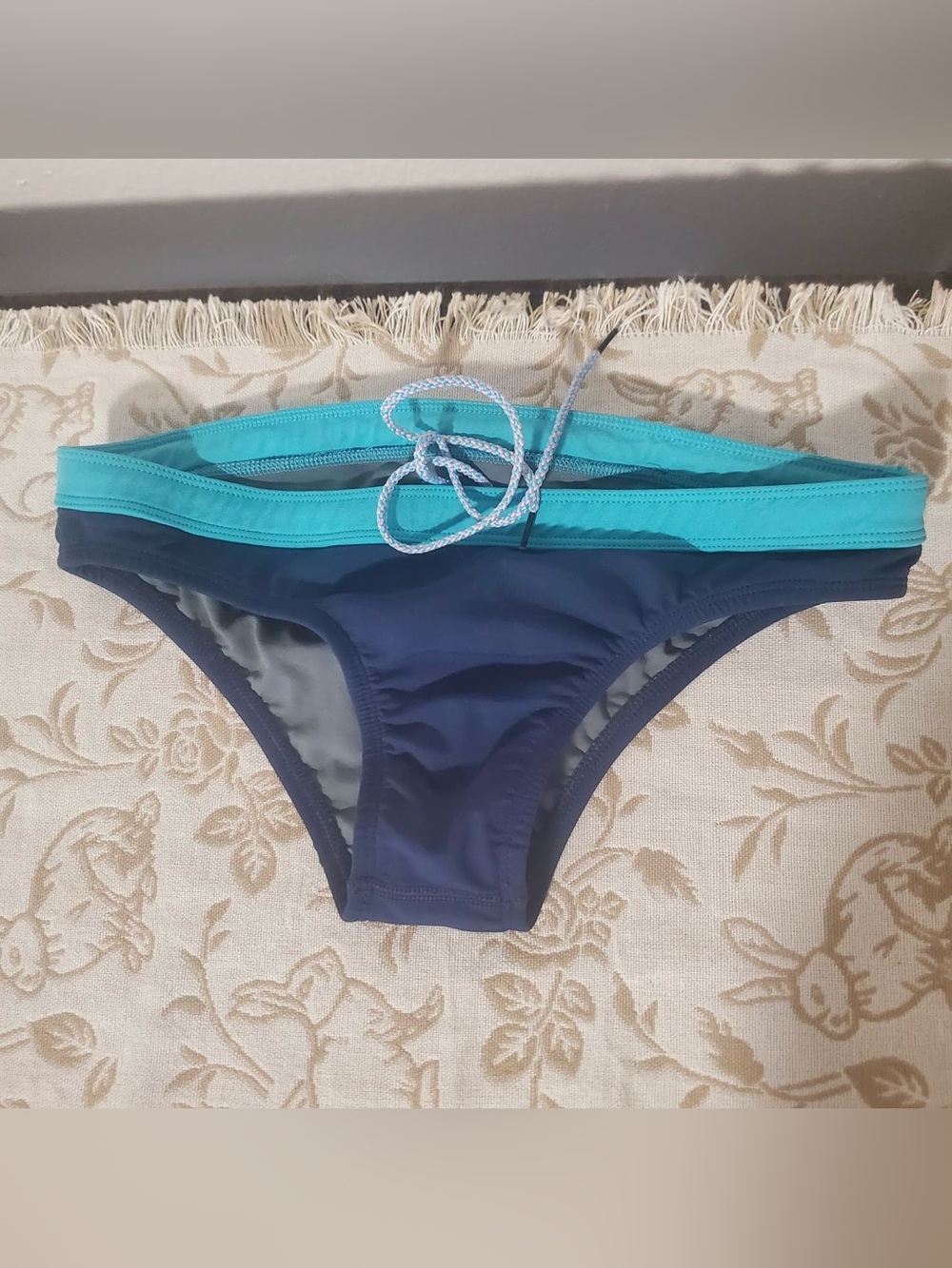 JOLYN RANDY Navy & Teal Bikini Bottoms, Size Medium